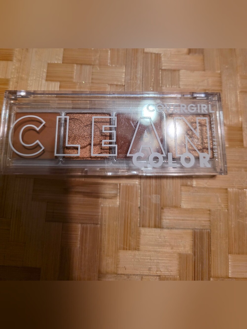 CoverGirl Clean color Eyeshadow Palette